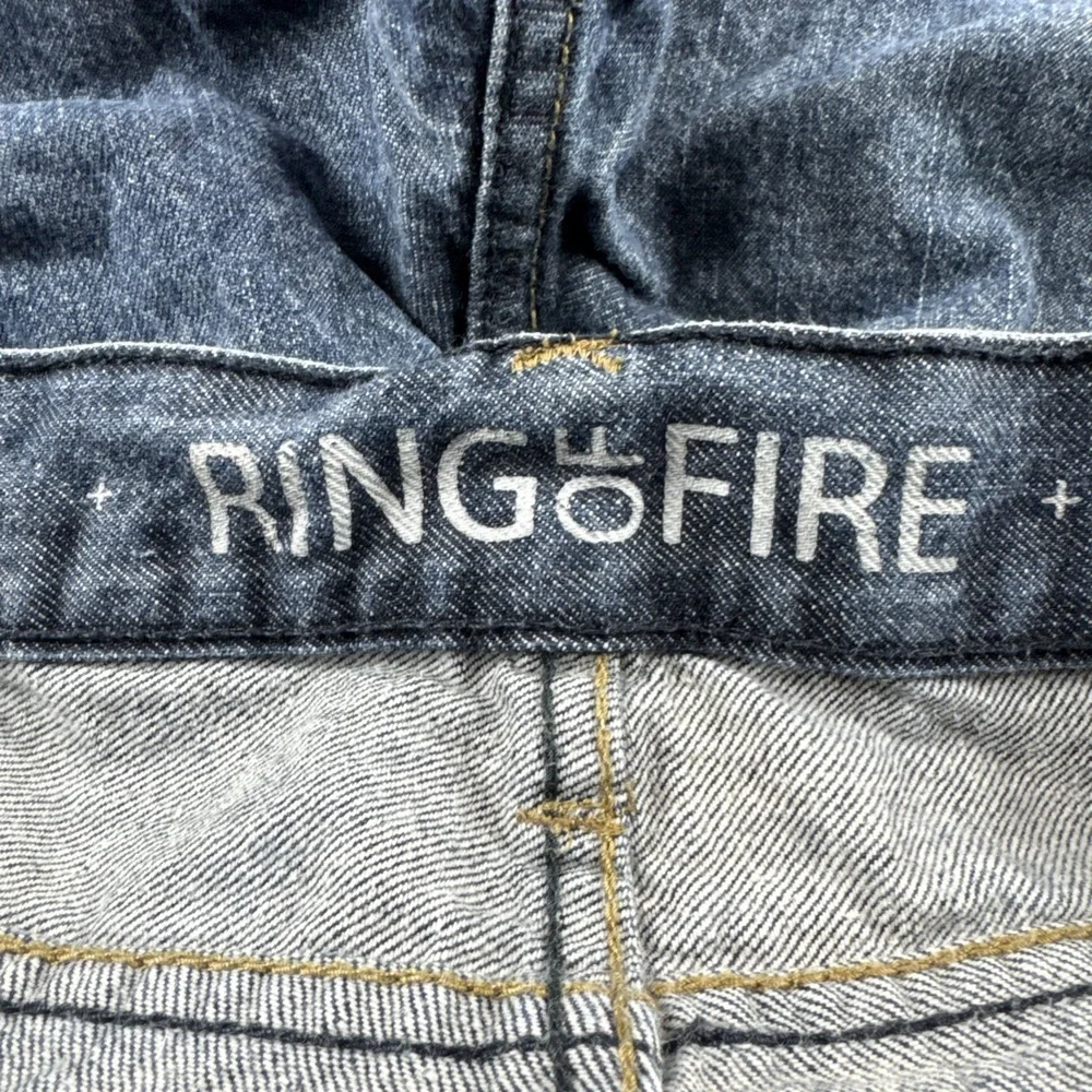 Ring of Fire Jeans Mens 33x32 Straight Leg Blue Denim Pants Medium Regular READ